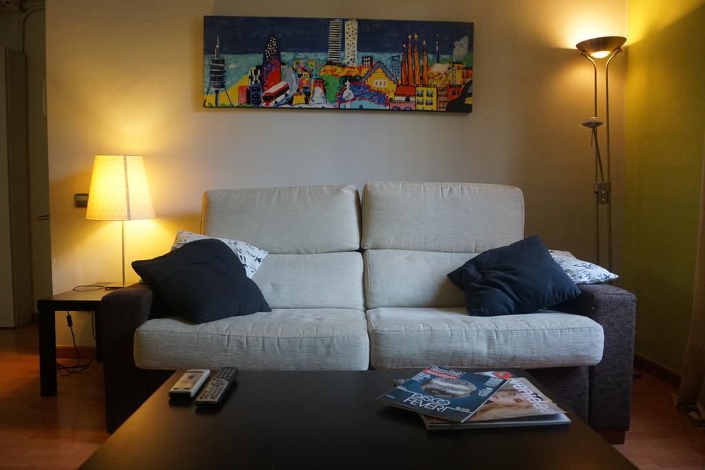 Aparteasy - Montjuic & Fira Барселона Екстер'єр фото